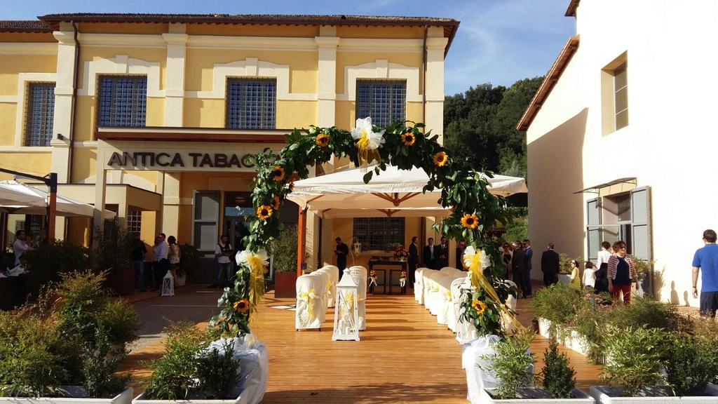 Hotel Antica Tabaccaia Resort Terranuova Bracciolini Buitenkant foto